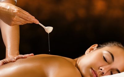 Massage Abhyanga : pourquoi et avec qui se former ?